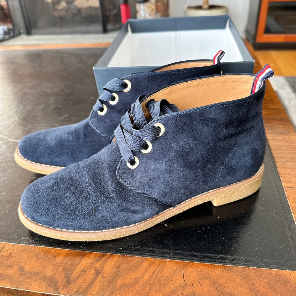Tommy Hilfiger Balbina Blue Suede Ankle Boots Gum Sole Size 8 Like New